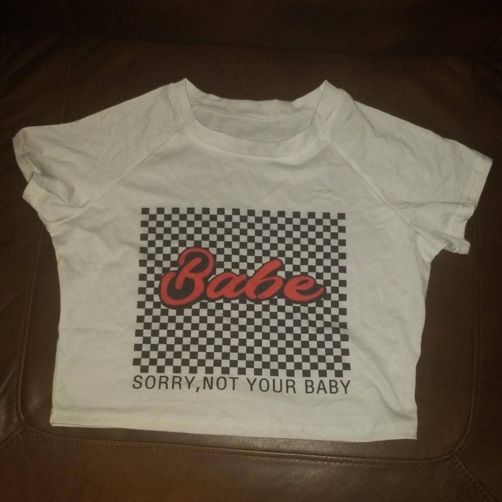 Cropped Babe Tshirt